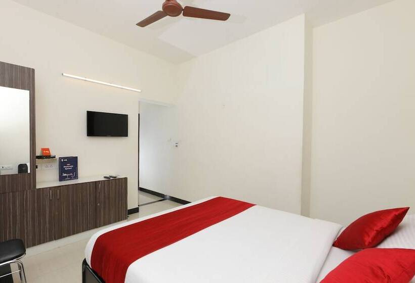 Hotel Treebo Samhaar Residency Thoraipakkam