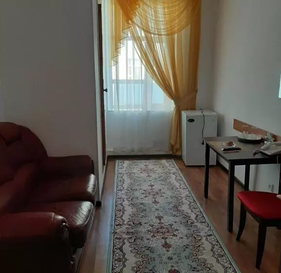 هتل ваyan