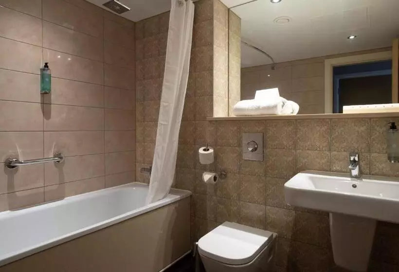 Sandford House Hotel Wetherspoon