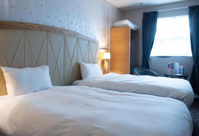 Sandford House Hotel Wetherspoon