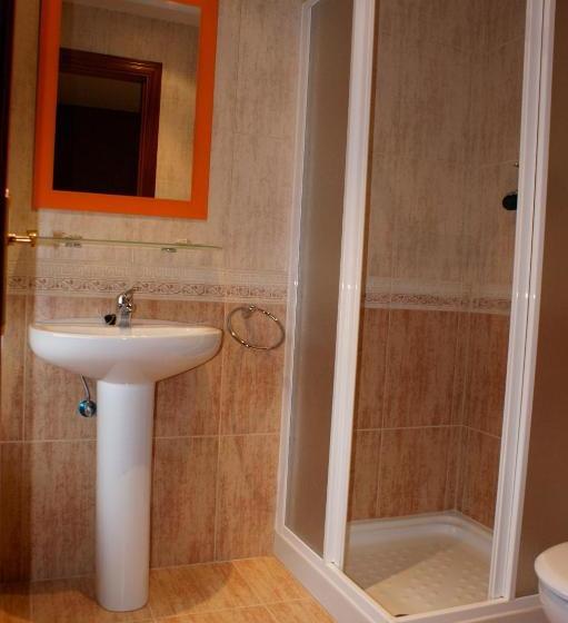 Общежитие Hostal Carazo