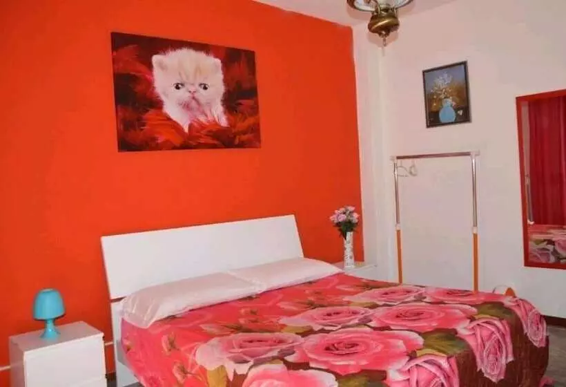 تختخواب و صبحانه Amore Rosa