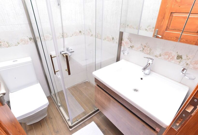 تختخواب و صبحانه Balim Sultany