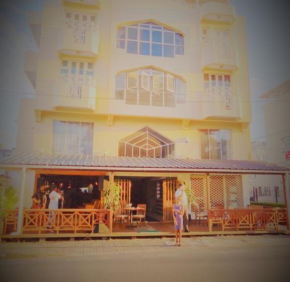 تختخواب و صبحانه Le Blues