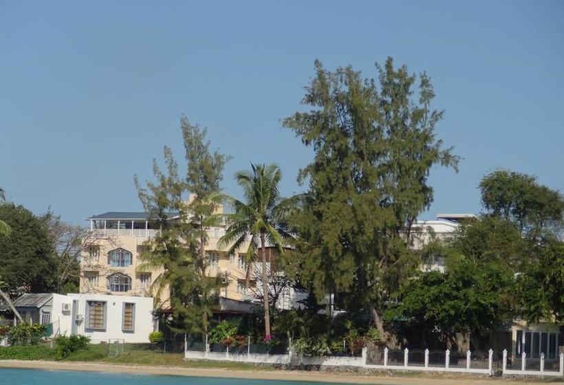 تختخواب و صبحانه Le Blues