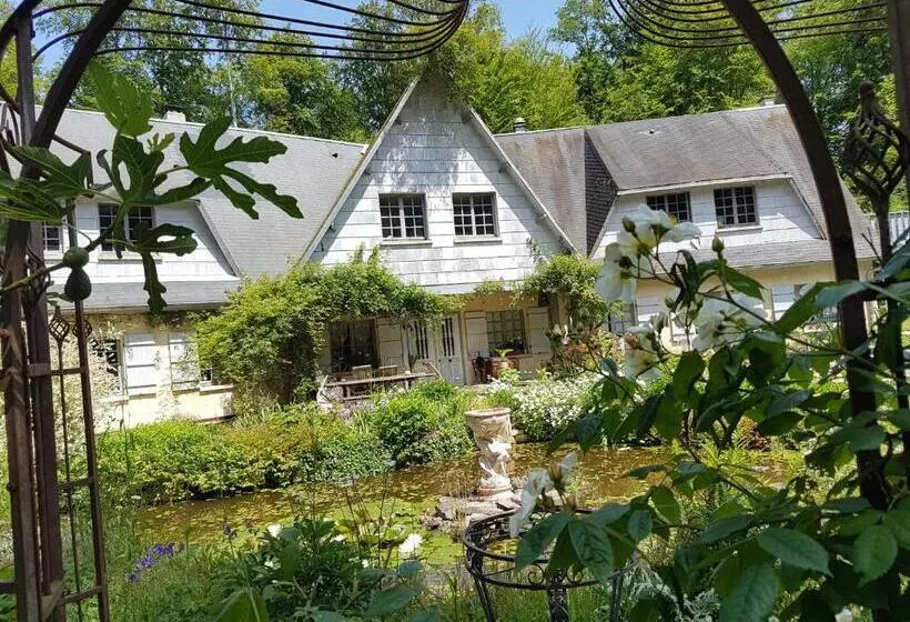Aamiaismajoitus (B&B) Le Jardin De Saint Jean