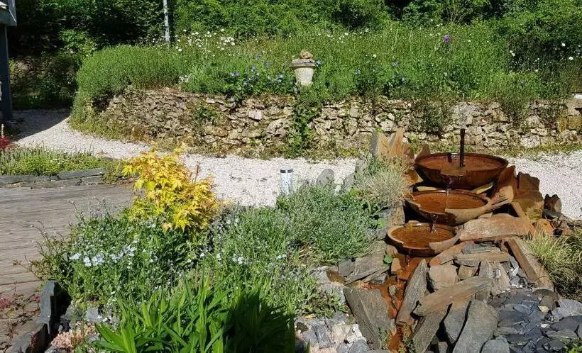 Aamiaismajoitus (B&B) Le Jardin De Saint Jean