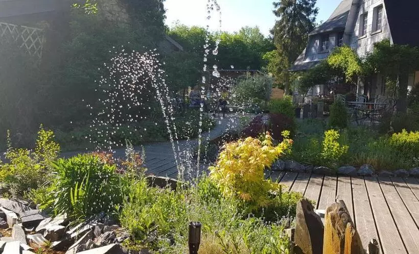 Aamiaismajoitus (B&B) Le Jardin De Saint Jean