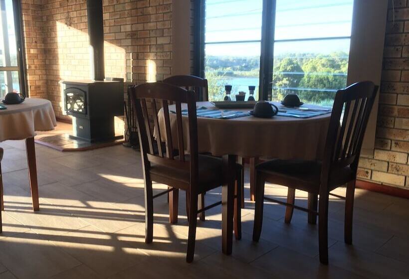 مبيت وإفطار Riverside Rest Nambucca Heads