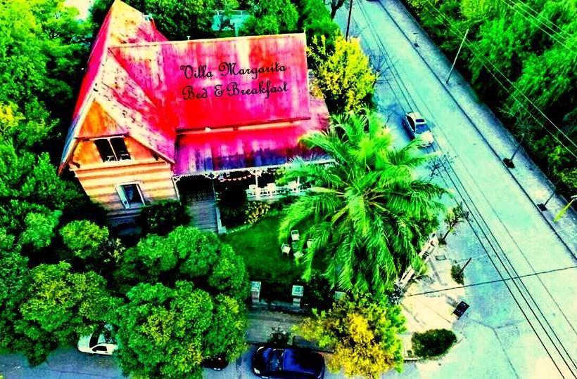 ベッドアンドブレックファースト Villa Margarita