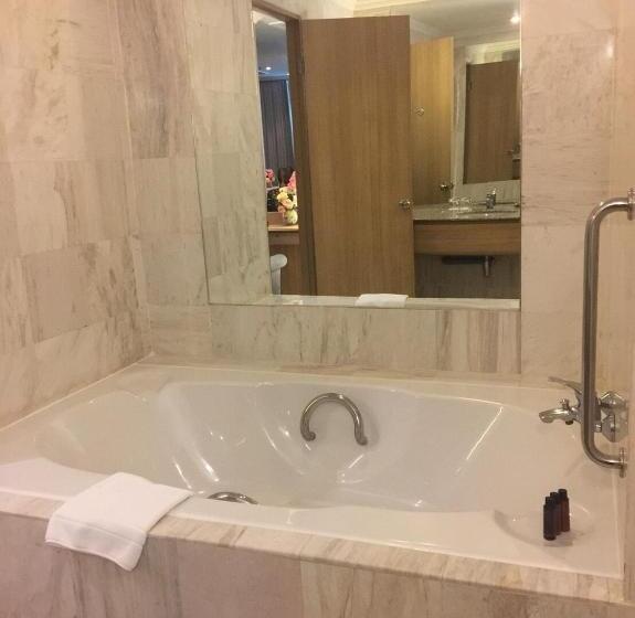 Fortune Hotel Korat Sha Plus