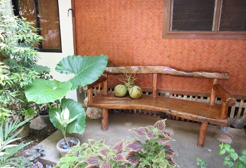 בית מלון כפרי Aleston Secret