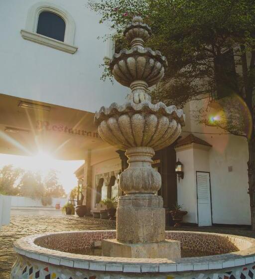 호텔 Cosmos Don Carlos