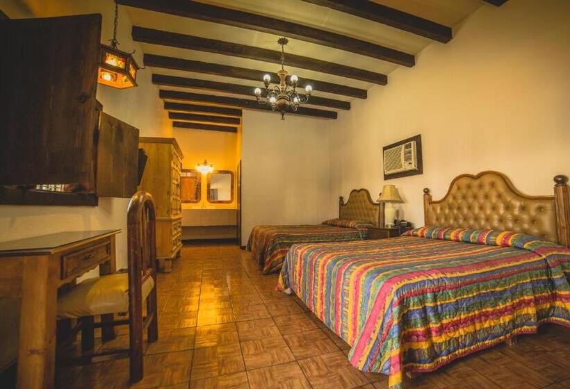 호텔 Cosmos Don Carlos