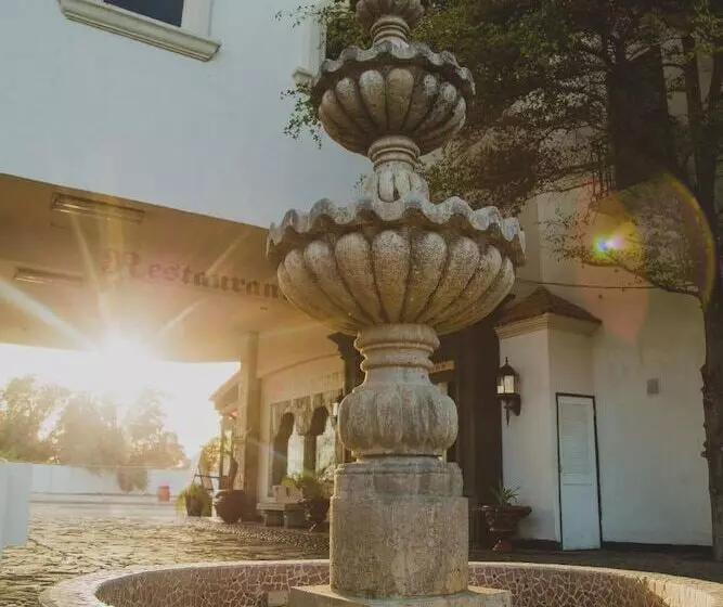 Hotelli Cosmos Don Carlos