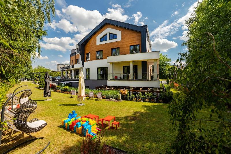 בית מלון כפרי Falcon