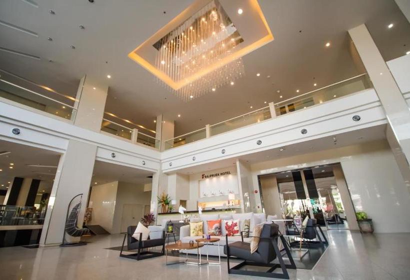 Fortune Hotel Korat Sha Plus