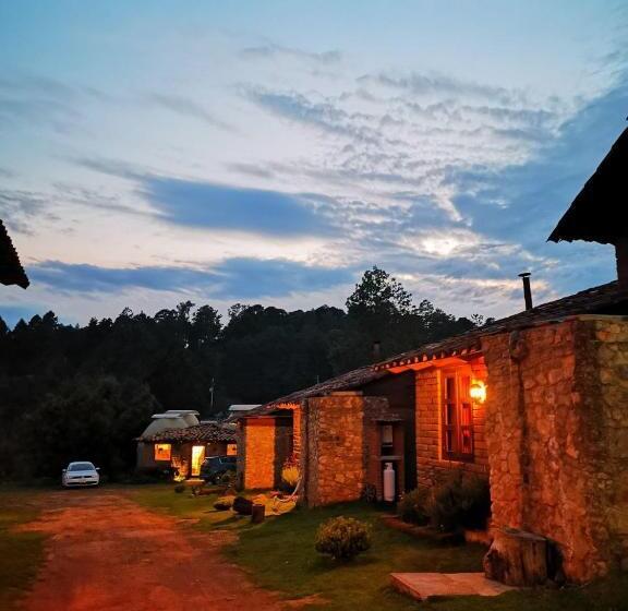 هتل Luchita Mia Eco Cabañas Boutique