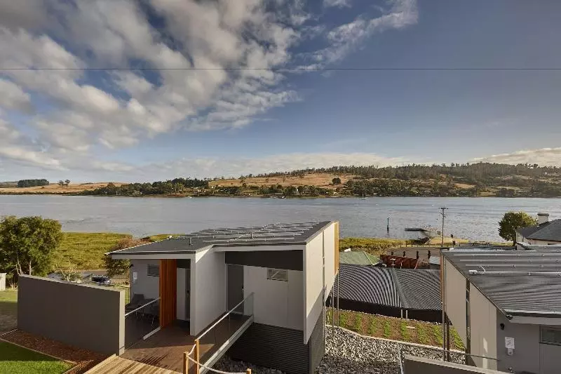 ホテル Rosevears Riverview