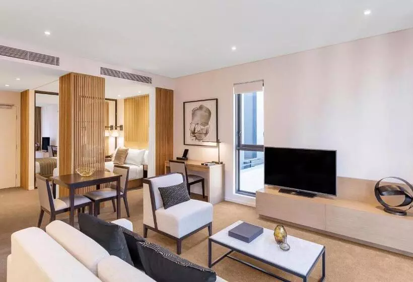 Skye Hotel Suites Parramatta