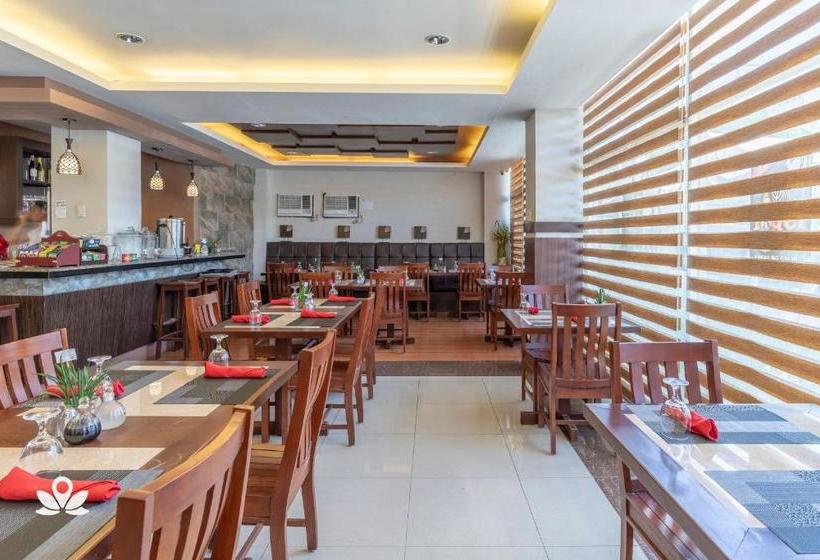 Отель Zen Rooms Roxas Avenue