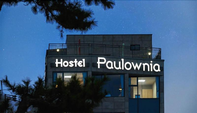 Paulownia Hostel & Guest House