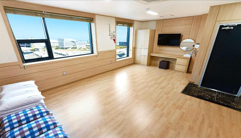 Paulownia Hostel & Guest House