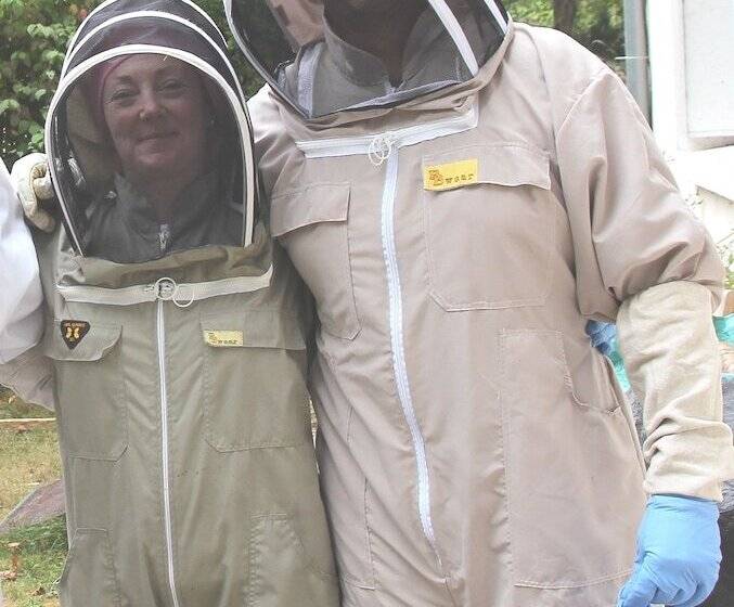 مبيت وإفطار 13 Bees