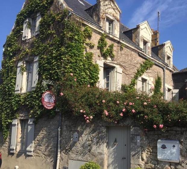 تختخواب و صبحانه Le Logis Des Soeurs Grises