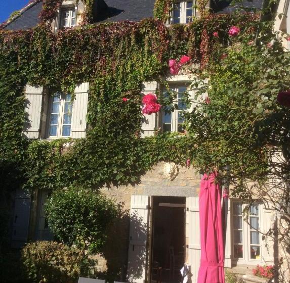 تختخواب و صبحانه Le Logis Des Soeurs Grises