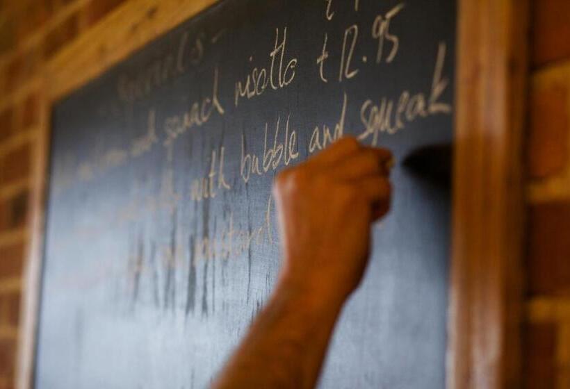 مبيت وإفطار The Welldiggers Arms