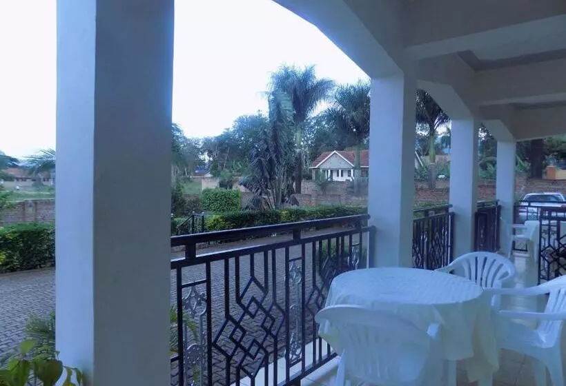 Dream Palace Hotel Mbale