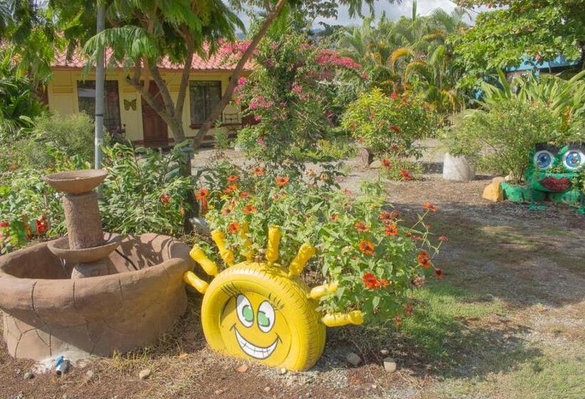 هتل Cabinas Bahía Uvita   Marino Ballena National Park Lodge