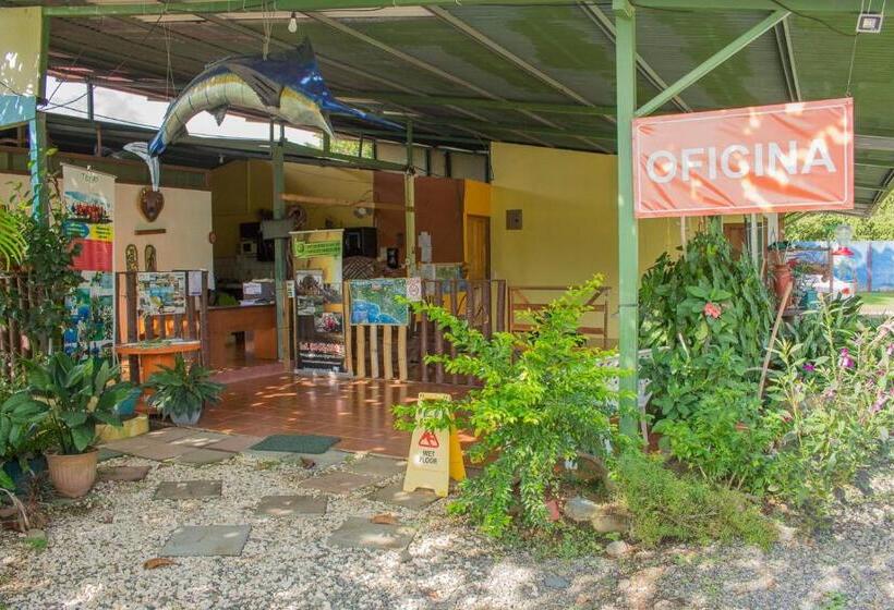 هتل Cabinas Bahía Uvita   Marino Ballena National Park Lodge