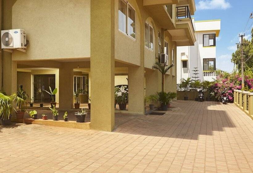 Hotel Highland Homes Budget