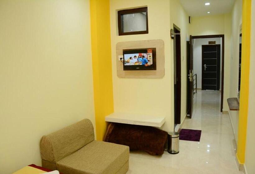 בית מלון כפרי Landmark