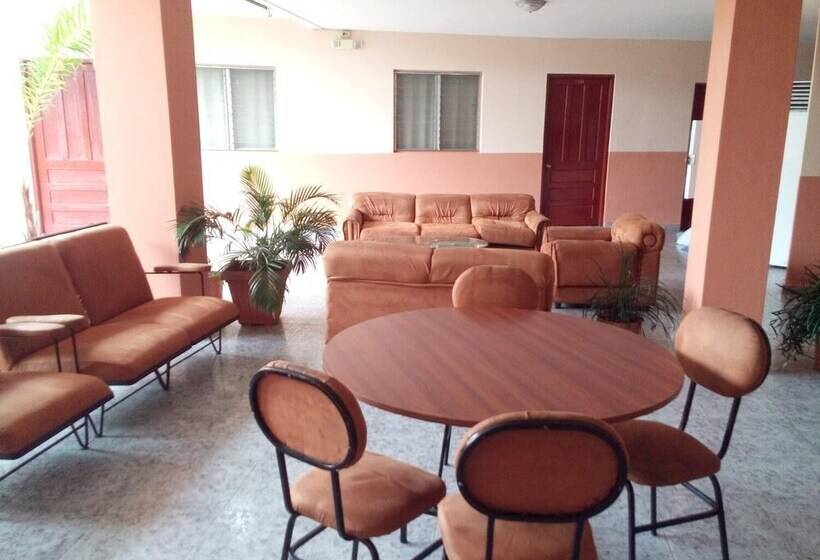 Hotel Madrid Chiriqui