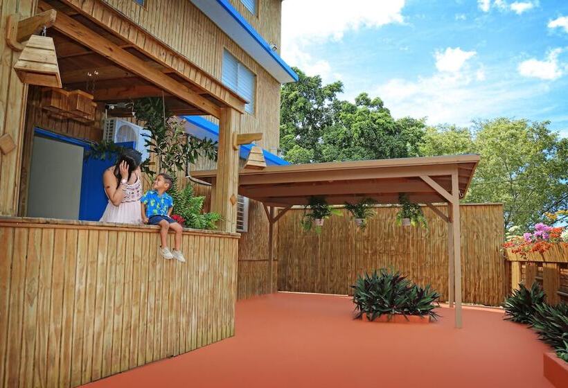 هتل West Coast Inn S