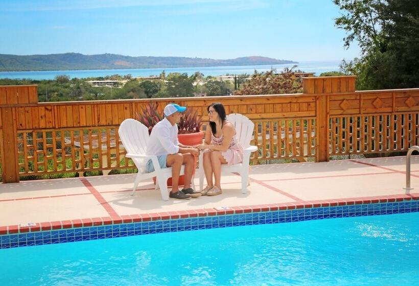 هتل West Coast Inn S