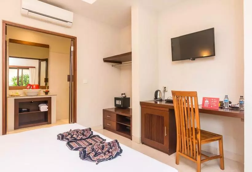 ホテル Zen Rooms Ubud Sukma Tebesaya