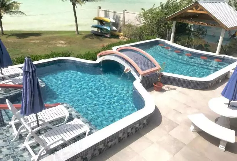 Tilt Ta Dock Resort Belize