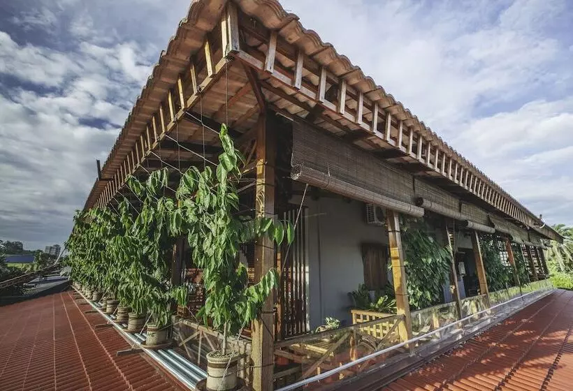 Retkeilymaja House Of My Eternal Love   Kulai Homestay