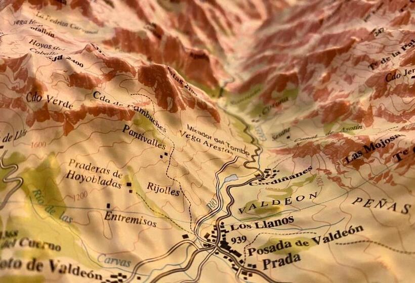 تختخواب و صبحانه Eigón