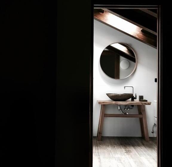 تختخواب و صبحانه Eigón