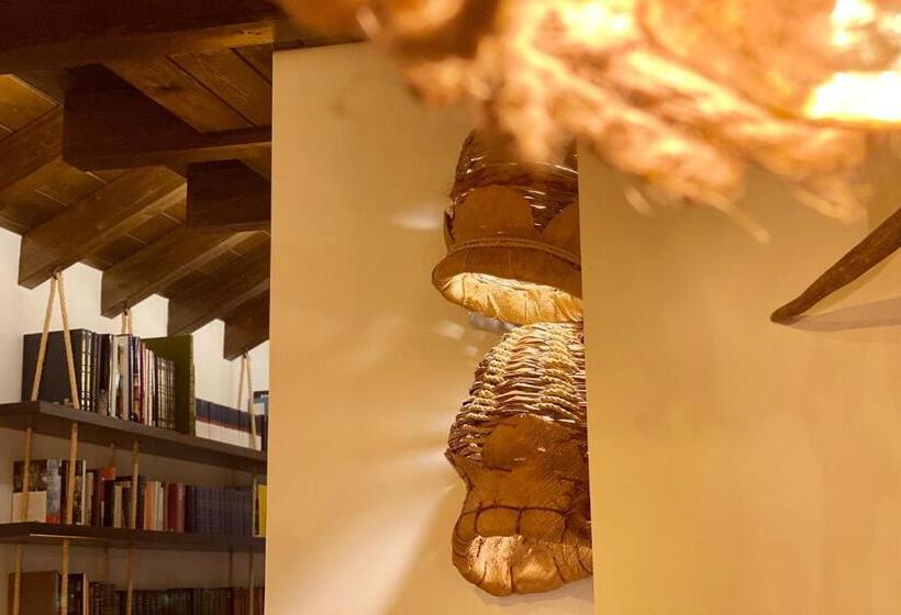 تختخواب و صبحانه Eigón