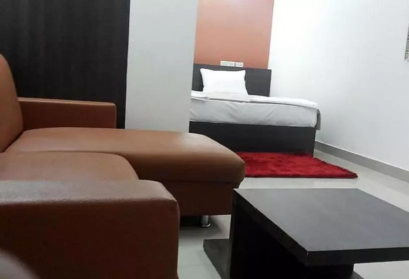 Hotel Ebenezer Suites