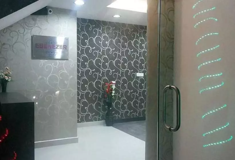 Hotel Ebenezer Suites