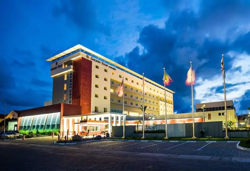 هتل Golden Tulip Le Diplomate