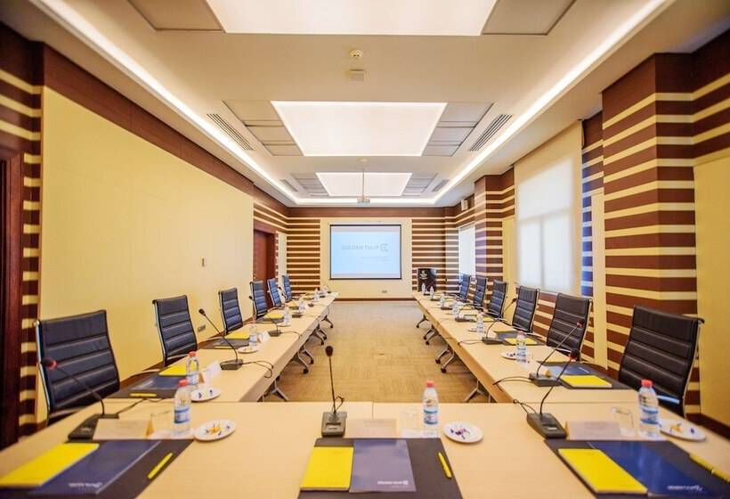 هتل Golden Tulip Le Diplomate