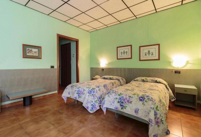 ホテル Il Telegrafo